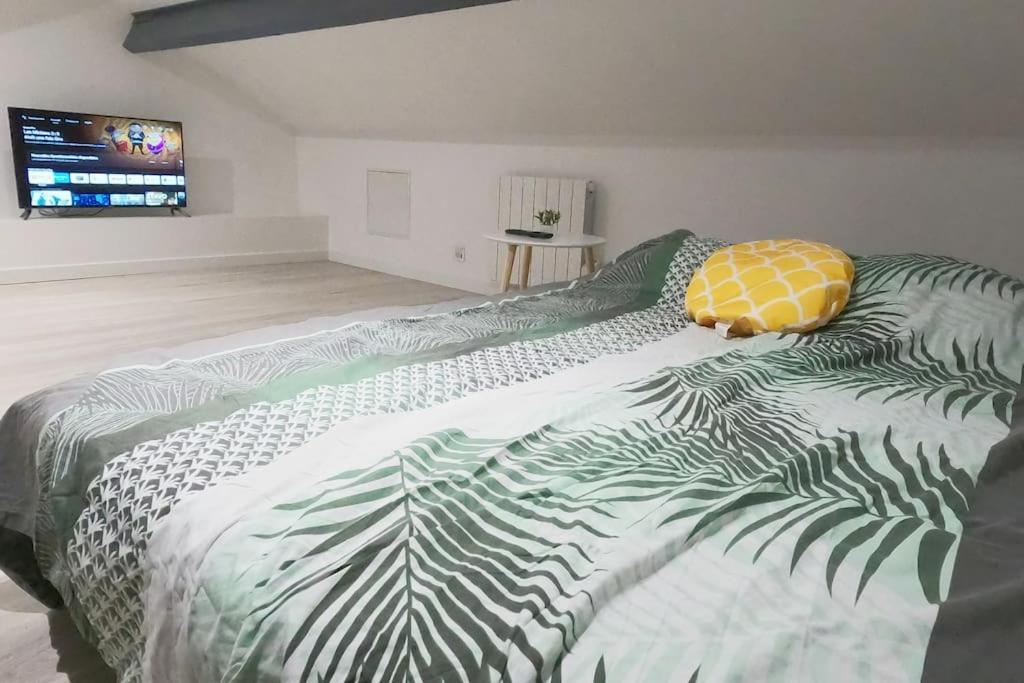 생캉탱 Atypique T1 Duplex - Wifi .Parking .Proche .Gare 아파트 외부 사진