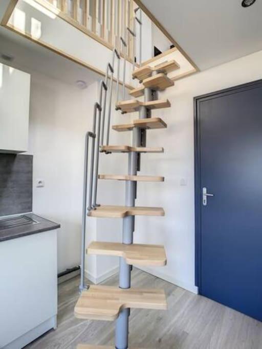 생캉탱 Atypique T1 Duplex - Wifi .Parking .Proche .Gare 아파트 외부 사진