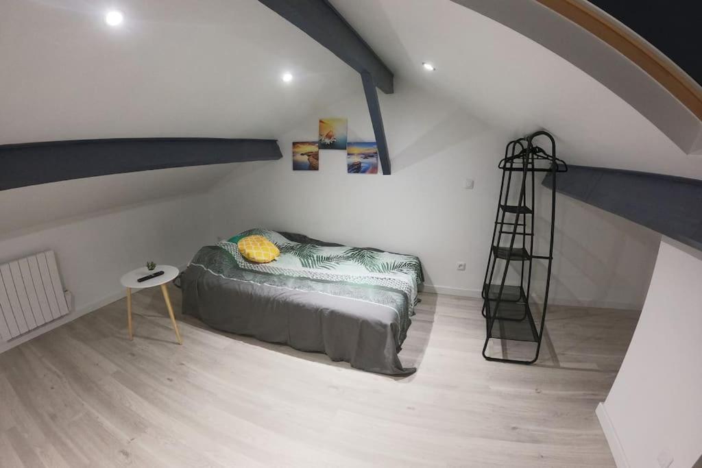 생캉탱 Atypique T1 Duplex - Wifi .Parking .Proche .Gare 아파트 외부 사진